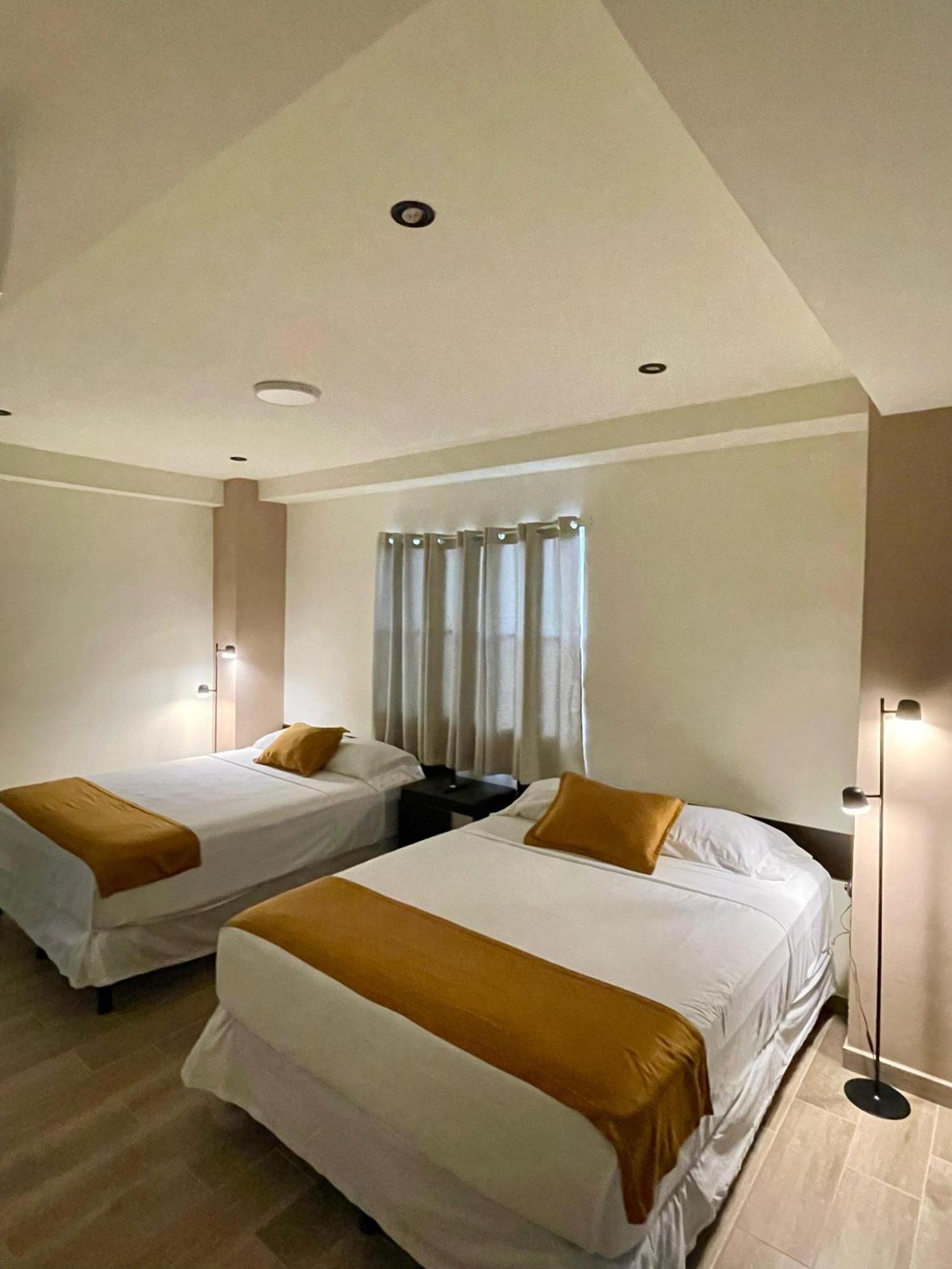 Hotel Villa Serena San Benito San Salvador Zewnętrze zdjęcie